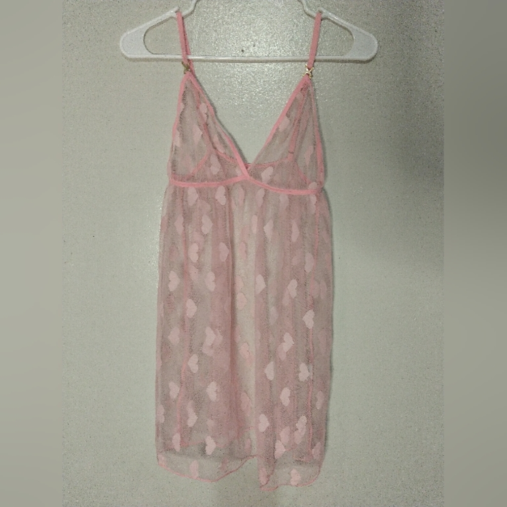Elegant Pink Heart Pattern Chemise